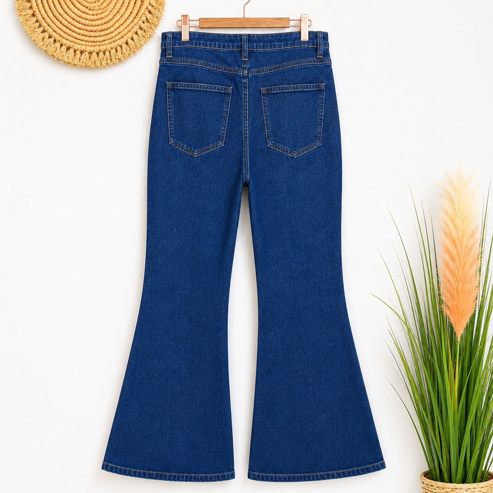 CIDER Mid Rise Paisley Bandana Patch Denim Flare Jeans SZ Large 30 Waist - Picture 3 of 8
